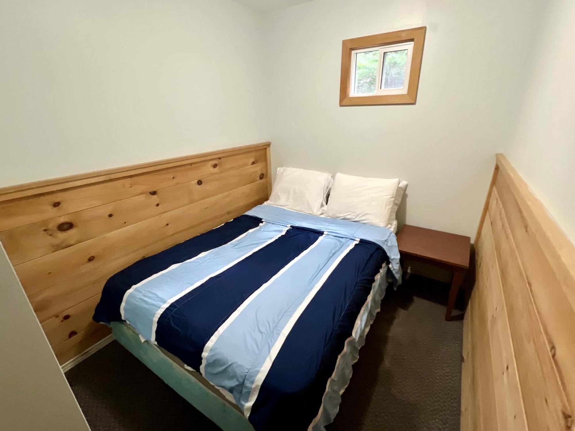 High Falls Bay Cottages, Camping & Waterpark بريسبريدج المظهر الخارجي الصورة